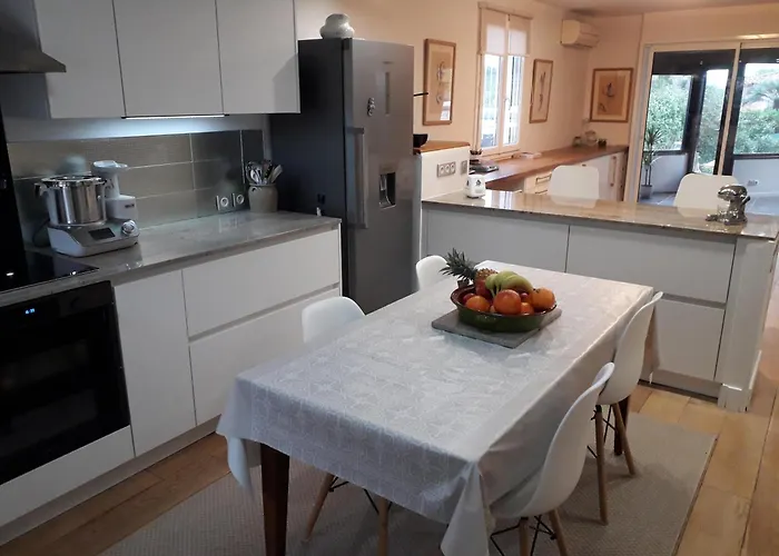 Les Hameaux De L'ermitage Villa *